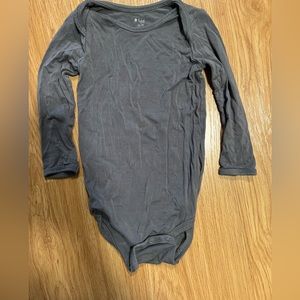 Kyte Baby Slate Long sleeve bodysuit